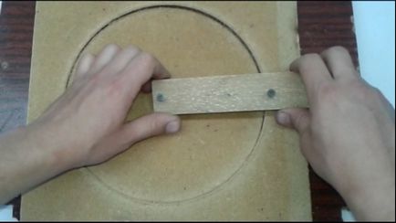 Cum să taie un cerc din placaj fără scule, DIY