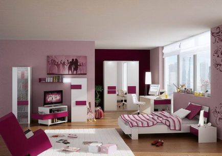 Cameră Teen fată 12-14-15 ani, design interior, fotografie frumoasă a camerei în care este posibil