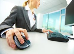 Nu este de lucru mouse-ul fără fir (lucrări) mouse-ul fără fir nu funcționează