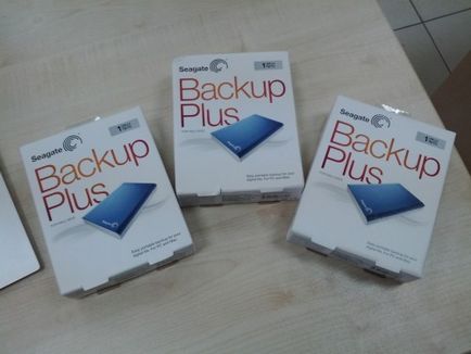 Prezentare generală a hard disk de backup portabil, plus seagate
