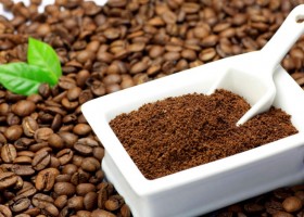 Beneficii si retete de cafea pentru măști de păr