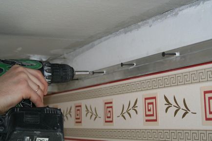 Profil pentru BS tavane suspendate sub aluminiu, tipuri de rame și șine, iar lățimea (tensiune) Profil pentru BS tavane suspendate sub aluminiu, tipuri de rame și șine, și lățimea