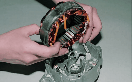 Generator de reparare video mâini