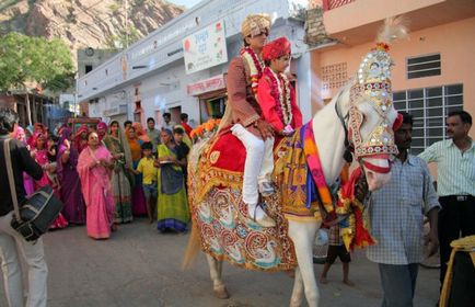 traditii de nunta din India - angajarea și ceremonia de nunta (nunta) traditii de nunta din India - angajamentul și ceremonia de nunta