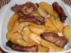 coaste de porc fiert cu cartofi, rețete cu fotografii