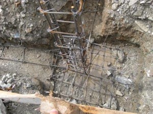 Setarea fundației pentru un gard, probleme de țară (mai mult) Stabilirea fundației pentru un gard, caz țară