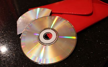 Abrupt 22 idei pentru utilizarea vechi CD-drive