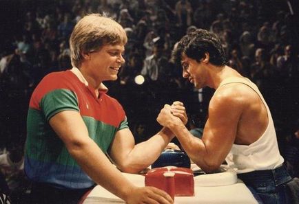 Arm Wrestling - secrete, reguli, exercitarea