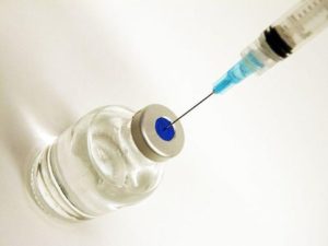 Ceftriaxona ambele lidocaina și diluat cu apă pentru preparate injectabile