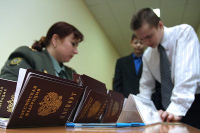 Ce spune legea cu privire la modul de a obține cetățenie dublă