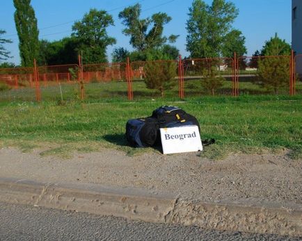 Ce trebuie să știți înainte de a călători autostopul