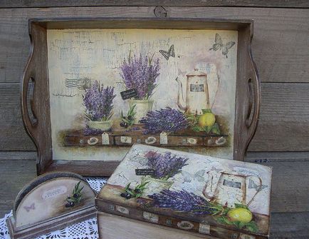 poze decupaj în stilul de Provence cu mâinile sale și o clasă de master, cutii și cutii de udare, o masă și o tavă, servetele