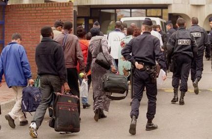 Deportarea - ceea ce este că expulzarea cetățenilor străini