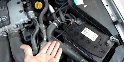 Alternatorul nu încarcă bateria pe auto - Cauza și reparații