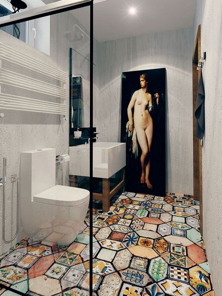 Interiorul o baie mică cu WC 83 fotografie idei de design