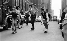 Istoria skateboarding „în“ cultură de stradă 