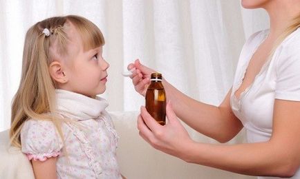 Cum pentru tratarea tusei la copii la domiciliu eficiente remedii populare
