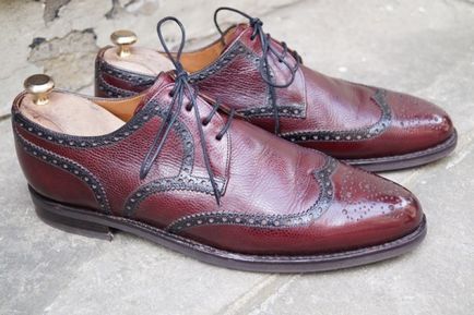 Cum să picteze pantofi vechi, pantofi de moda