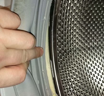 Cum se schimbă radiera pe mașina de spălat pentru a îndepărta de pe tambur, înlocuind trapa manșetă LG, înlocuiți