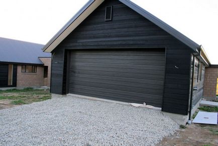 Cum de a construi un garaj ieftin și rapid cu mâinile lor - aproape acasă