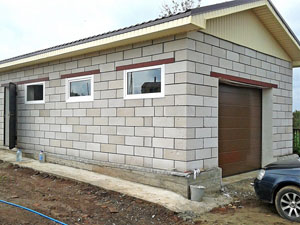 Cum de a construi un garaj, cu etapele sale mâini și sfaturi novice Builder