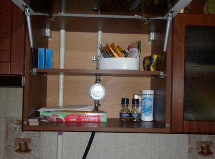 Ascunderea conducta de gaz în bucătărie și pentru a le face apel (bucatarie conducta de gaz) Ascunderea conducta de gaz în bucătărie și să le facă apel