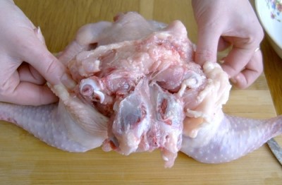 Cum de a elimina oasele de pui (elimina oasele de pui) Cum de a elimina oasele de pui