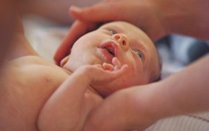 Cum de a pune la culcare metodele eficiente de nou-născuți și sfaturi practice pentru o rezolvare rapida