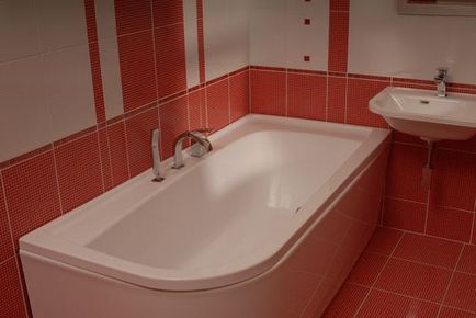 Cum se instalează o căptușeală acrilică în baie cu mâinile sale comentarii, cum să efectueze restaurare, fotografie și
