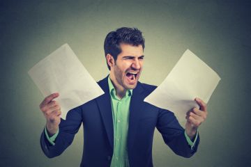 Cum de a demite un angajat pe articol și nu se încadrează în instanța de judecată