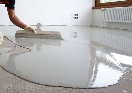 Cum se toarnă podea