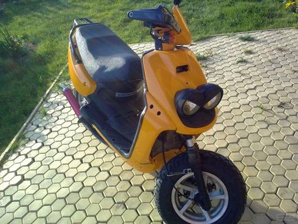 China bate, sau de tuning scuter chinezesc (China) China bate, sau tuning scuter chinezesc