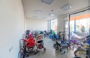 Landouri în casa scării care deține și care pot utiliza (deținut) Landouri în casa scării care deține și care pot utiliza