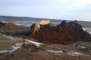 Săpat un tractor bine