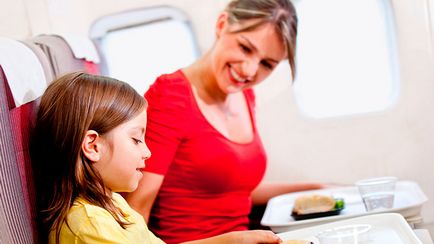 bilet de avion pentru copii de până la câți ani sunt gratuite în România