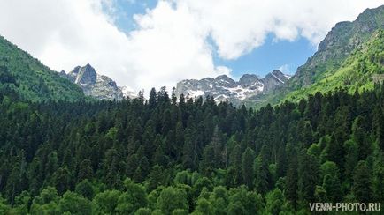 O excursie de o săptămână la Arkhyz la începutul lunii iulie 2017