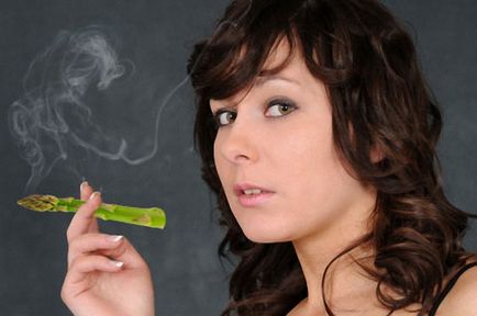 Nicotina conține nu numai tutun, ci, de asemenea, un număr de legume comune