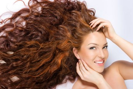 Colorarea părului cu henna etape și Basma procedurii, recomandări importante