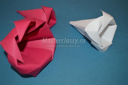 Origami a crescut de hârtie sistem de mâini cvoimi în limba rusă pentru începători