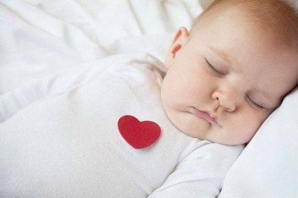 brevet foramen ovale în inima unui copil la sugari și nou-născut gaura, inima