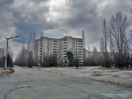 Mergând pe zona Cernobâl (80 Vlaskin) O excursie la zona Cernobâl
