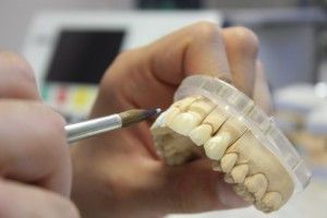 Profesie tehnician dentar a face, în cazul în care predau, ce salariu