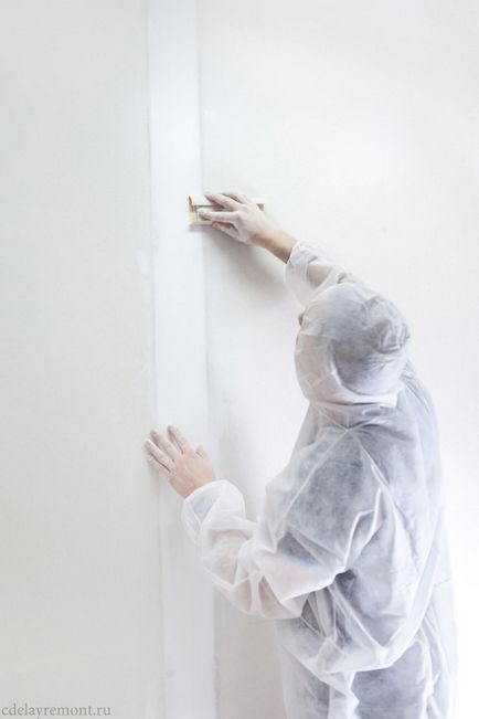 Recomandări cu privire la tencuiala de perete înainte de tapet lipirea sau vopsire