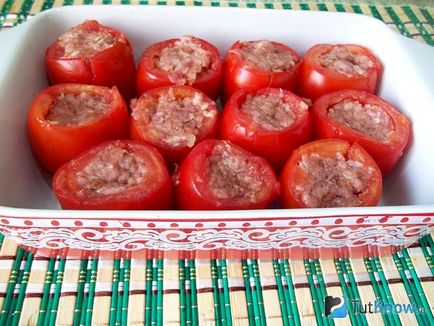 tomate Rețetă coapte carne umplute (la cuptor) tomate Rețetă coapte umplute cu carne