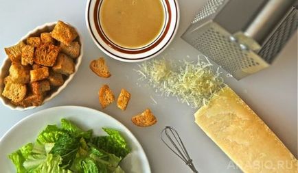 pansamente Reteta Salata Caesar cu gaina (Caesar) Salata de reteta salata Caesar cu pui