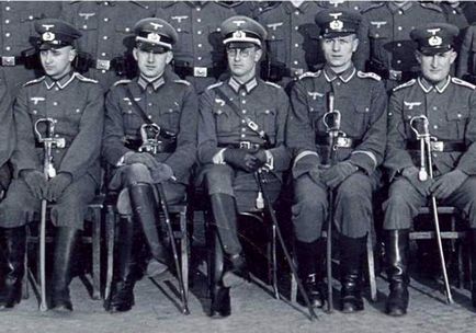 Reich - este (Reich) Reich - este