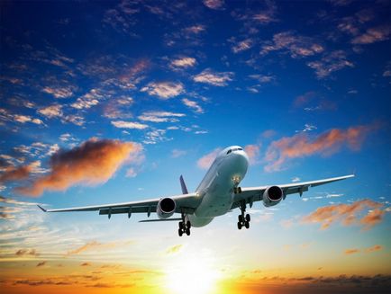 Avionul în fotografie cer (fotografii) Avionul în fotografie cer