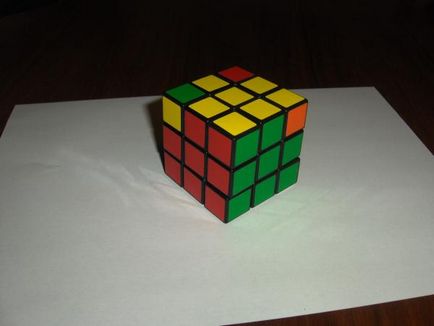 Asamblarea cubului Rubik, o altă ciudățenie