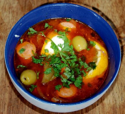 Solyanka supa - cele mai bune rețete de modul de a găti amestecătură supa delicioasa