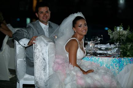Nunta Ani Lorak în Turcia peste dans din buric (Lorak) Nunta Ani Lorak în Turcia peste dans din buric